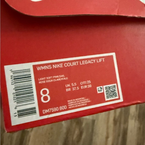 Nike Light Pink Sneakers - Picture 5 of 5